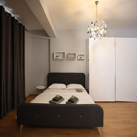 Arkle Apartment 3 Тирана Екстериор снимка